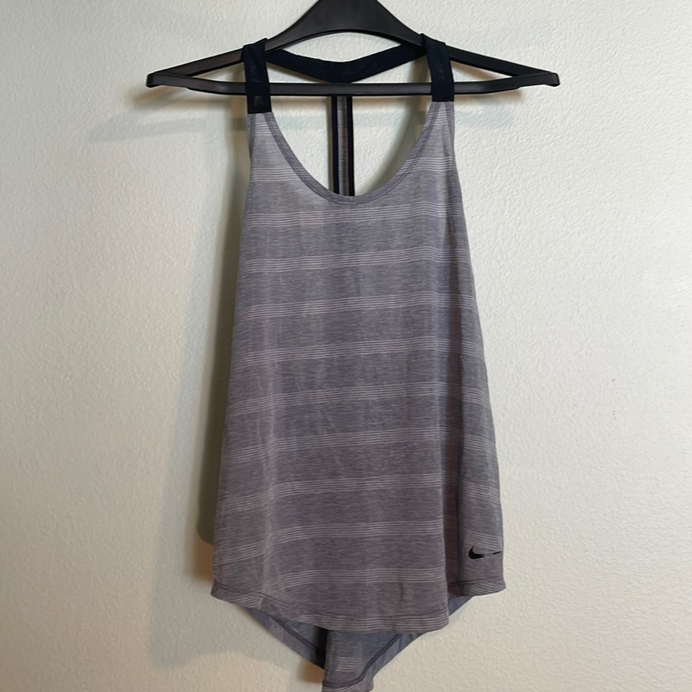Nike loose fit workout tank, grey striped
